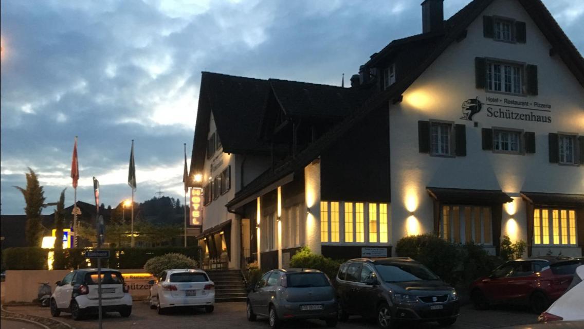 Hotel Schuetzenhaus Uznach Exterior photo